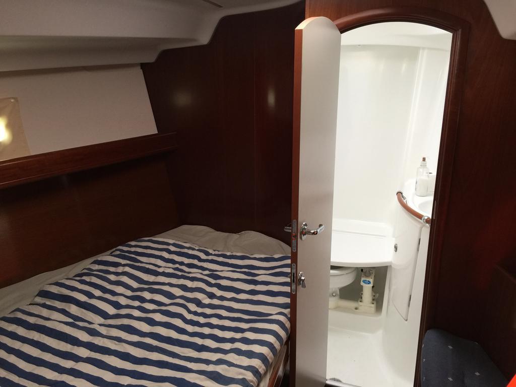 Puerto Calero Boat Hotel Kültér fotó